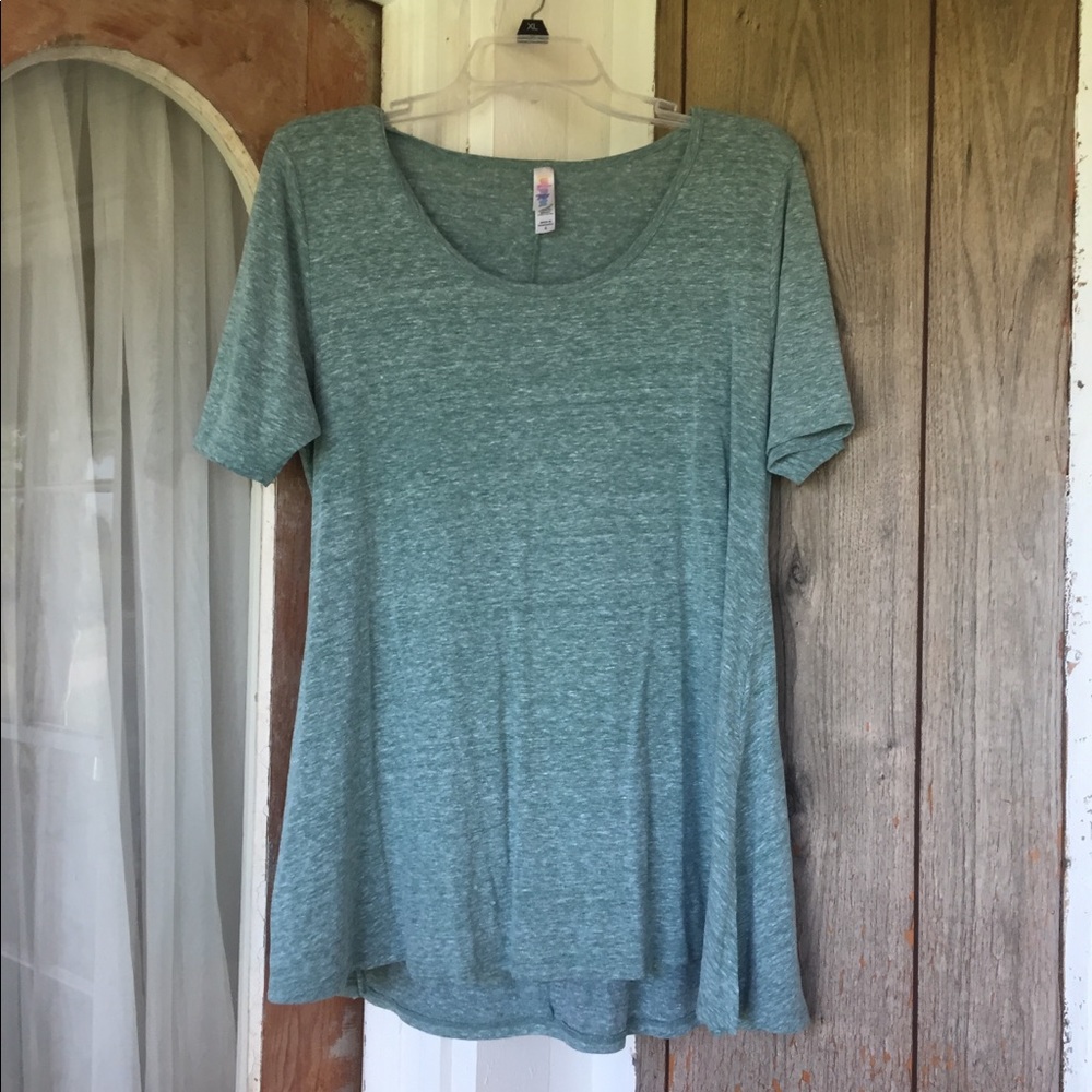 Lularoe green T-shirt material perfect T